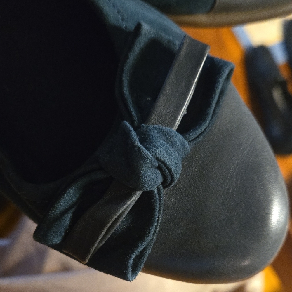 Clarks Teal Flats Size 9 - Picture 5 of 5